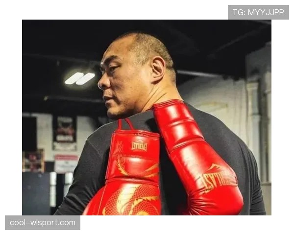 刷到张志磊吃饭短视频，好家伙，我的外卖瞬间被打回原形